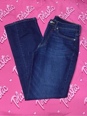 NWOT Ambercrombie Fitch Dark Denim Blue Straight Leg Skinny Jeans Athletic Slim
